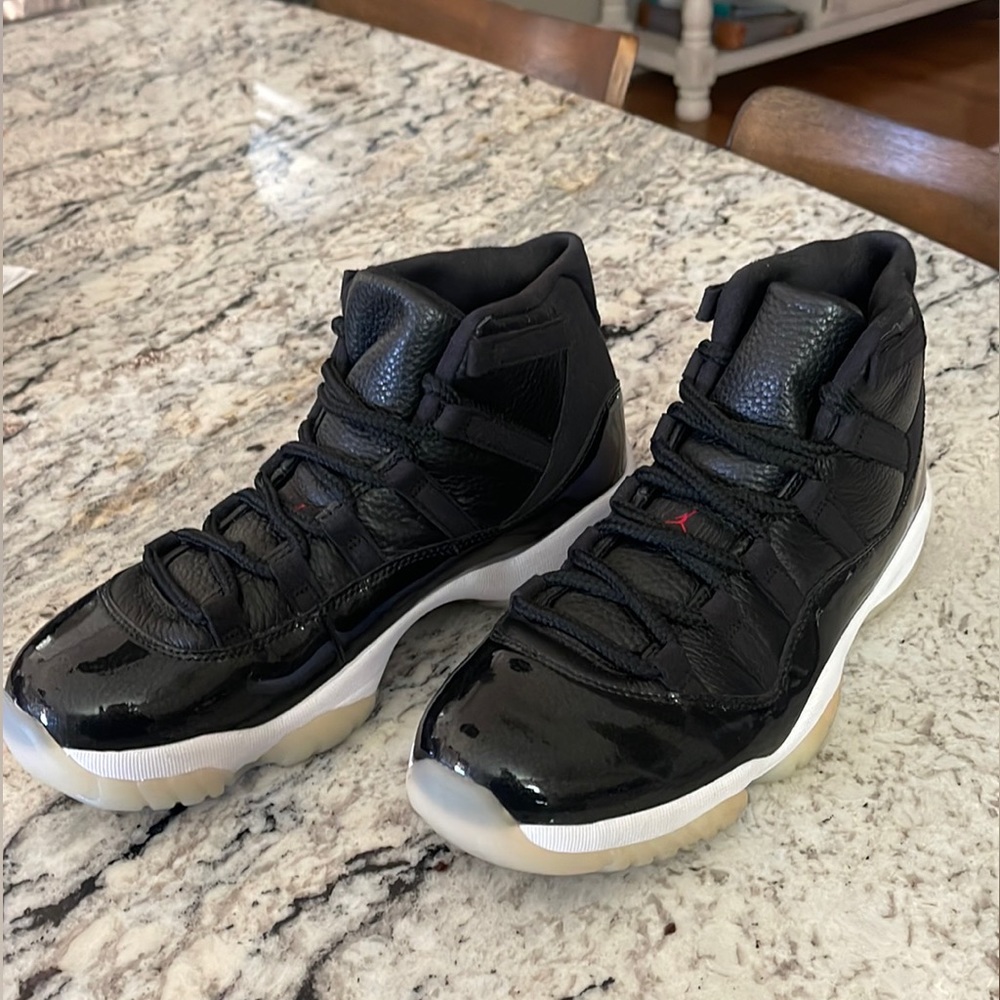 Air Jordan 11 Retro 72-10s